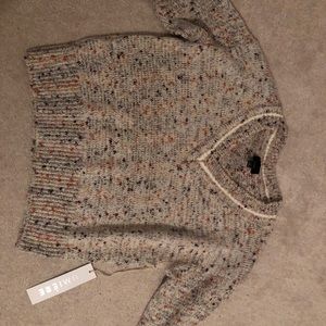 Like new super cute speckled sweater